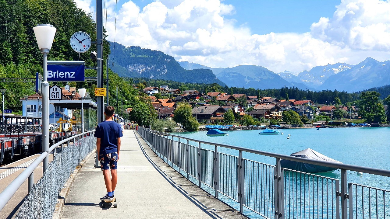 wakacje-2020-przystanek-7-brienz-w-szwajcarii-266.jpg